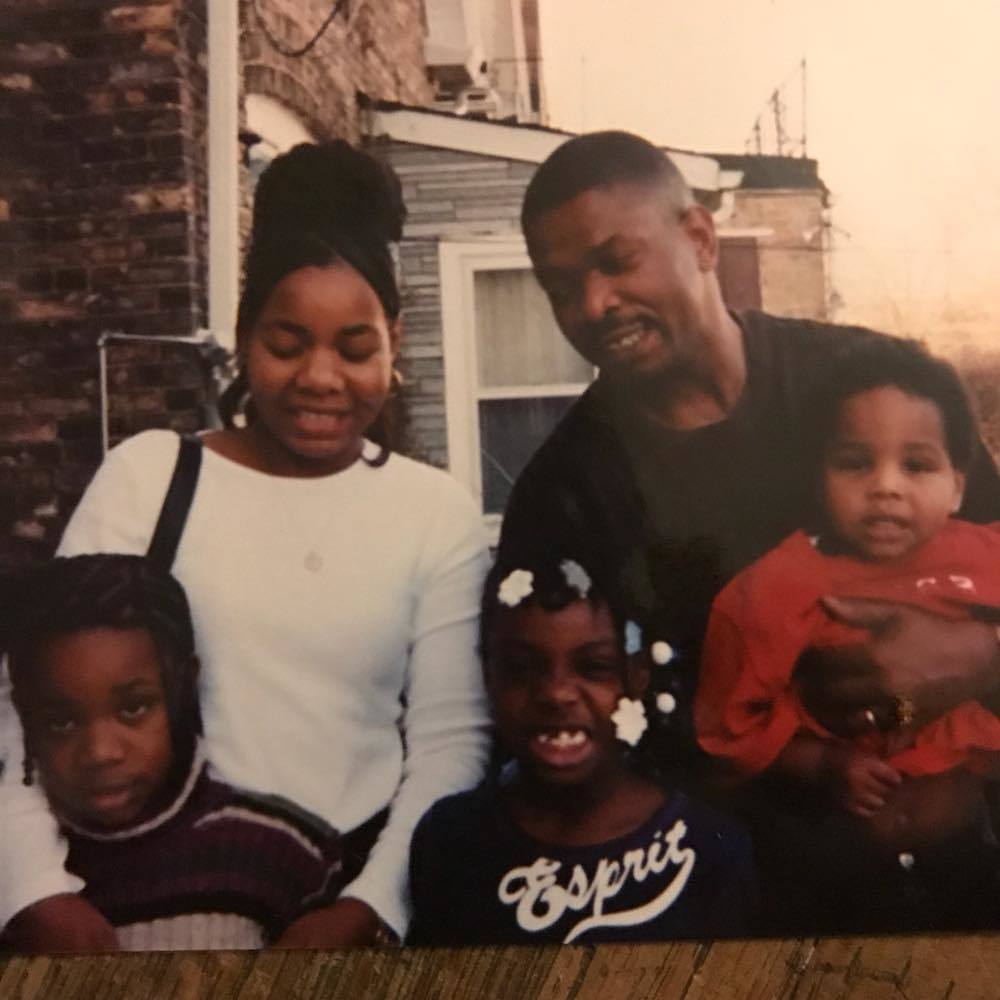 Meet your Posher, Delois